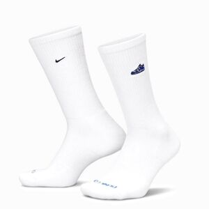 NWT Unisex Nike Everyday Plus Cushioned Crew Socks